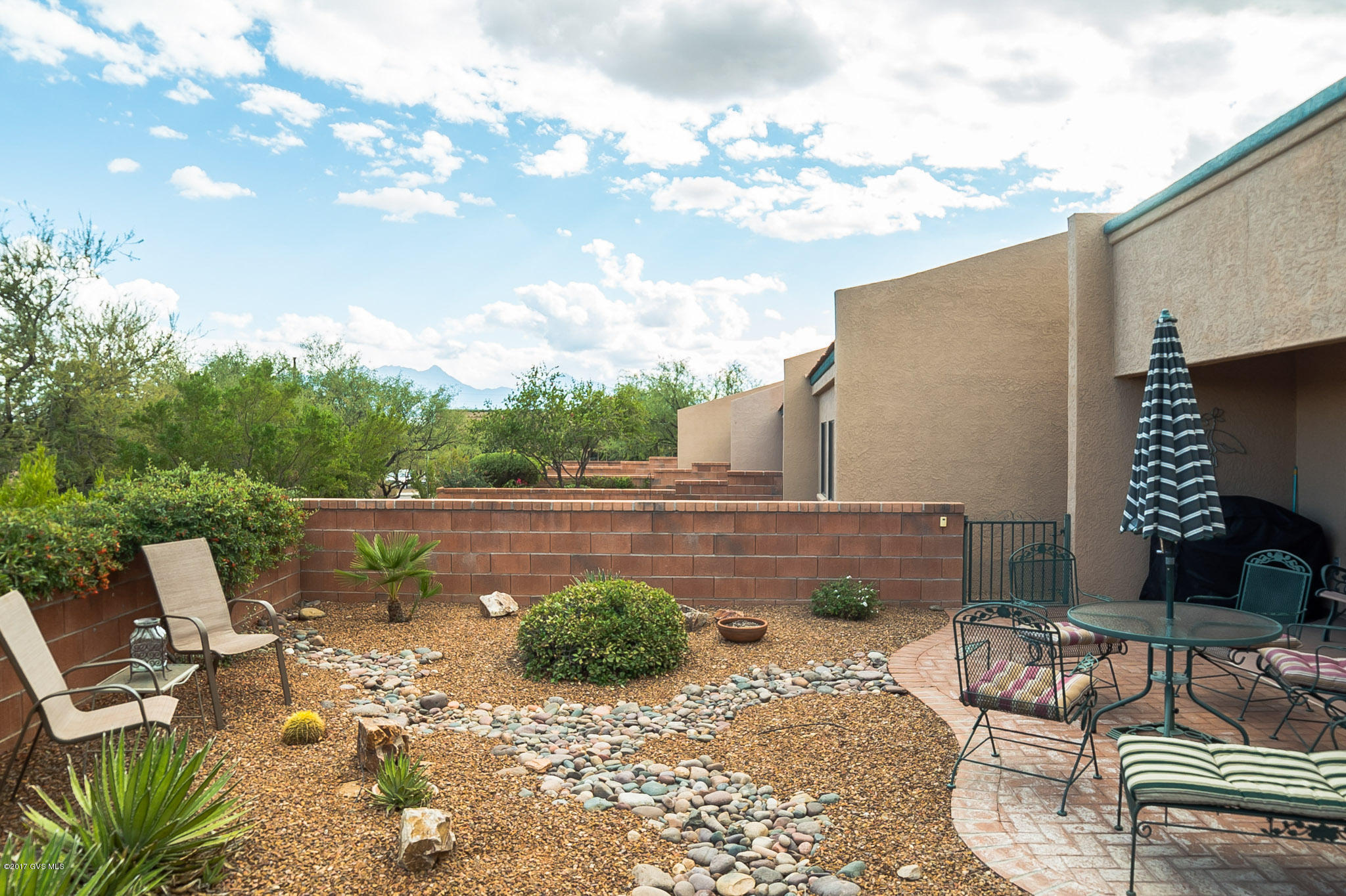 172 N Crescent Bell Drive