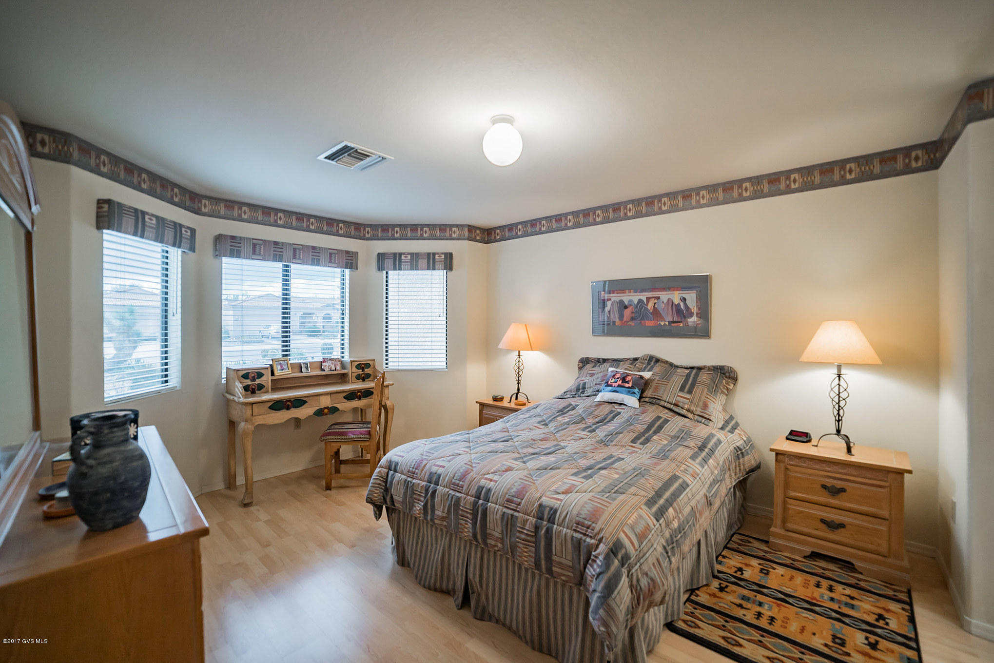 172 N Crescent Bell Drive