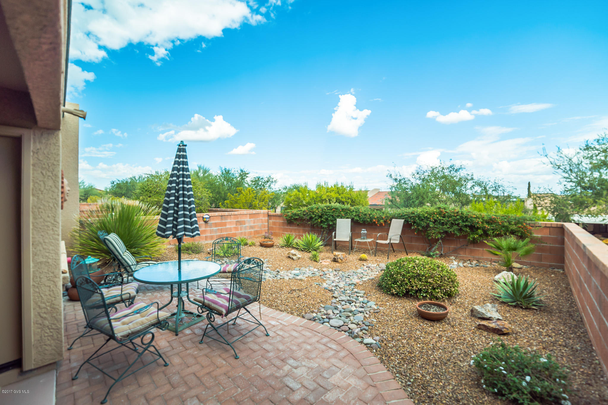 172 N Crescent Bell Drive