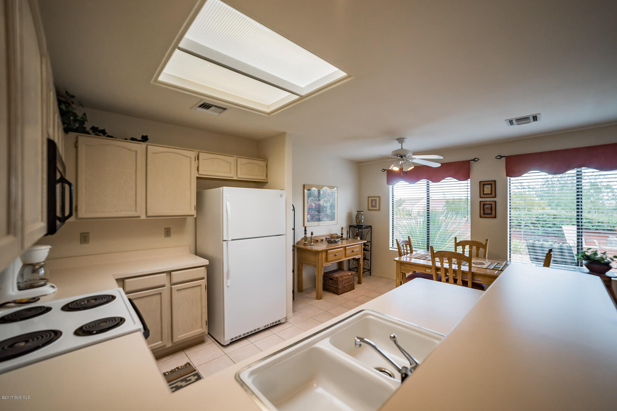 172 N Crescent Bell Drive