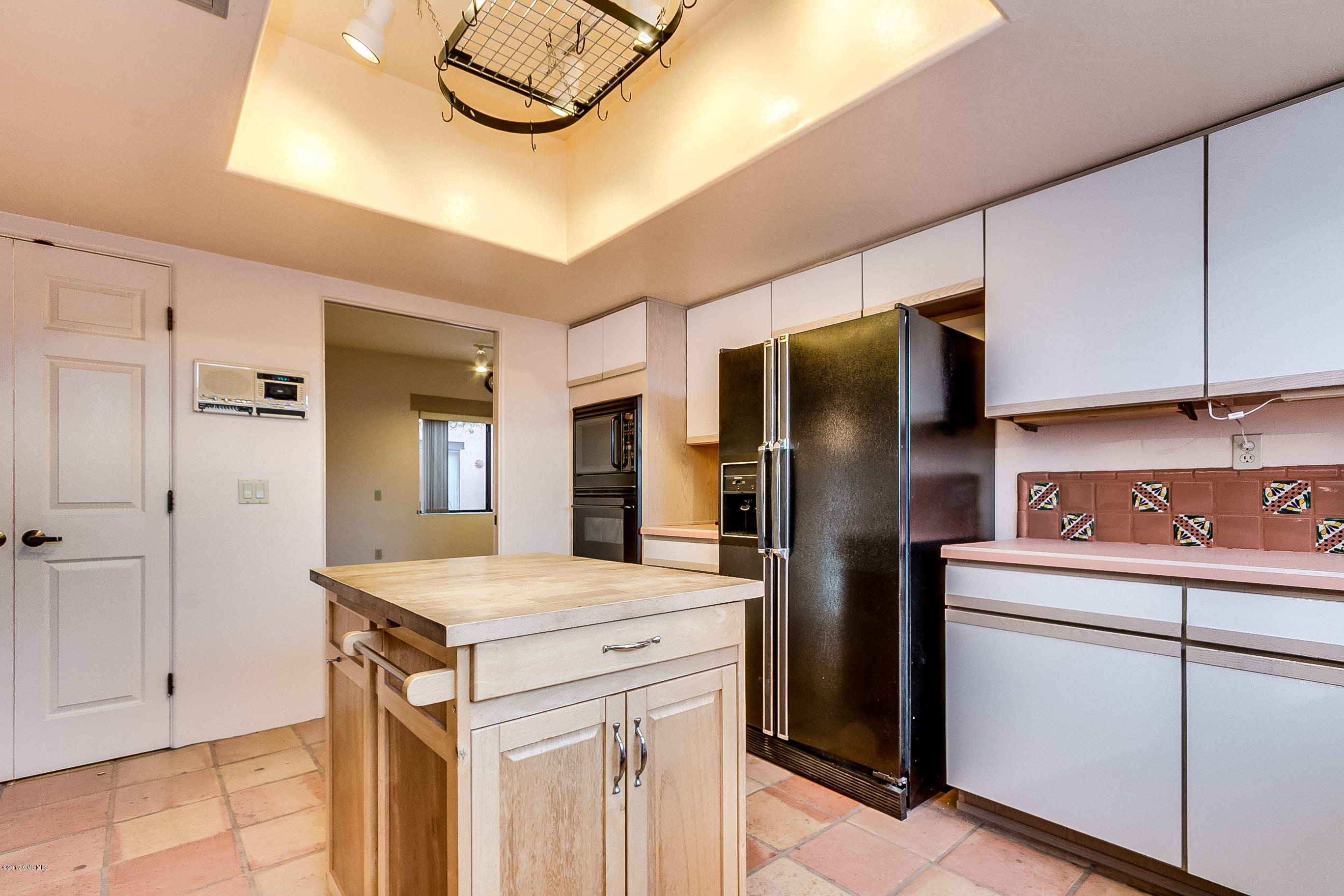 1241 W Placita Quieta