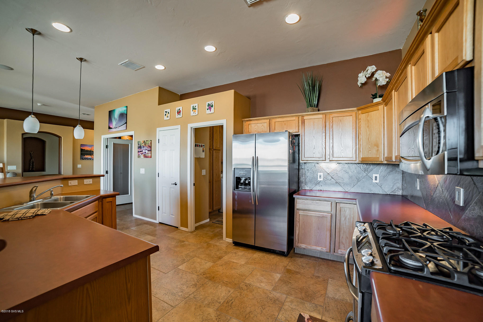 529 N Michelangelo Drive