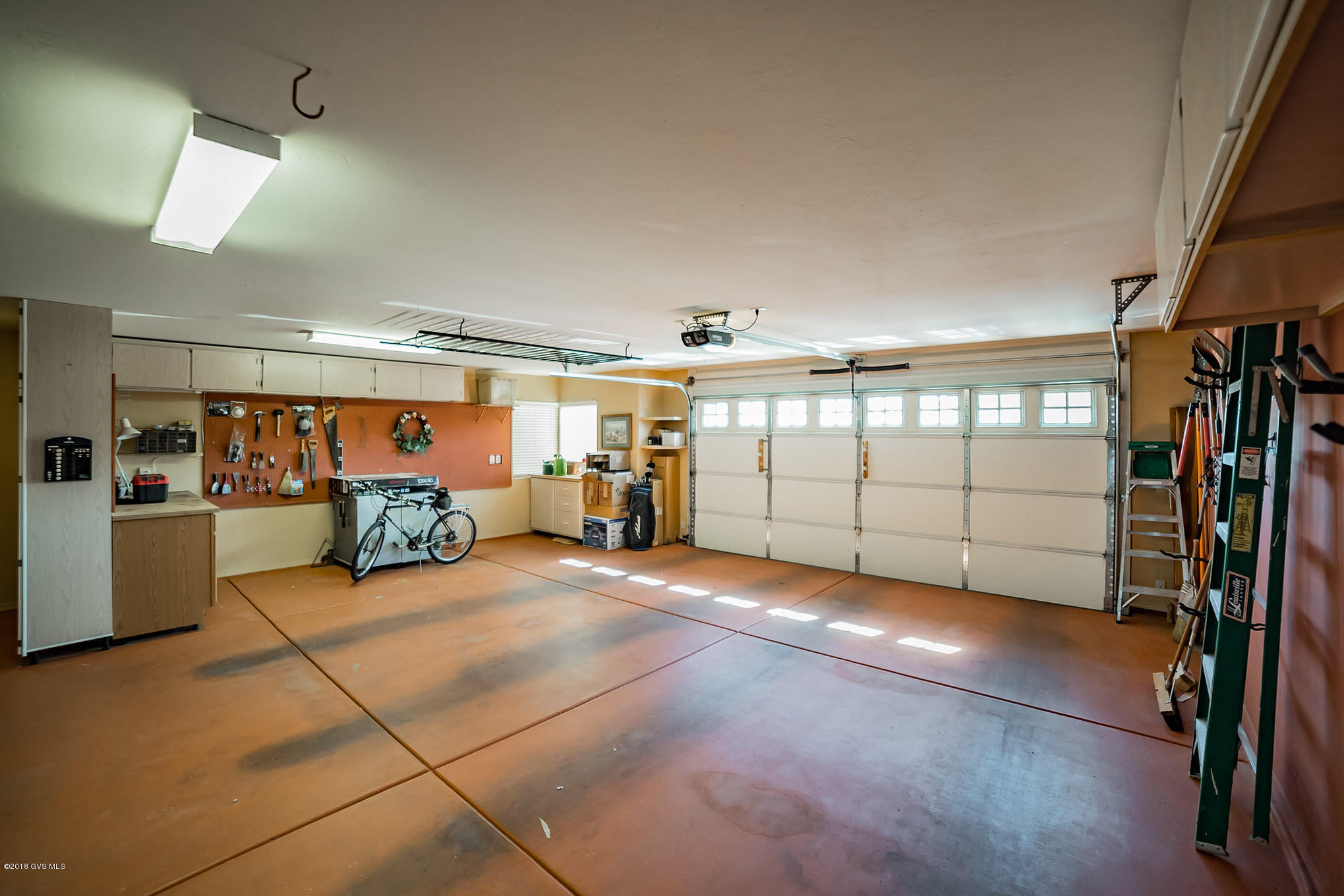 529 N Michelangelo Drive