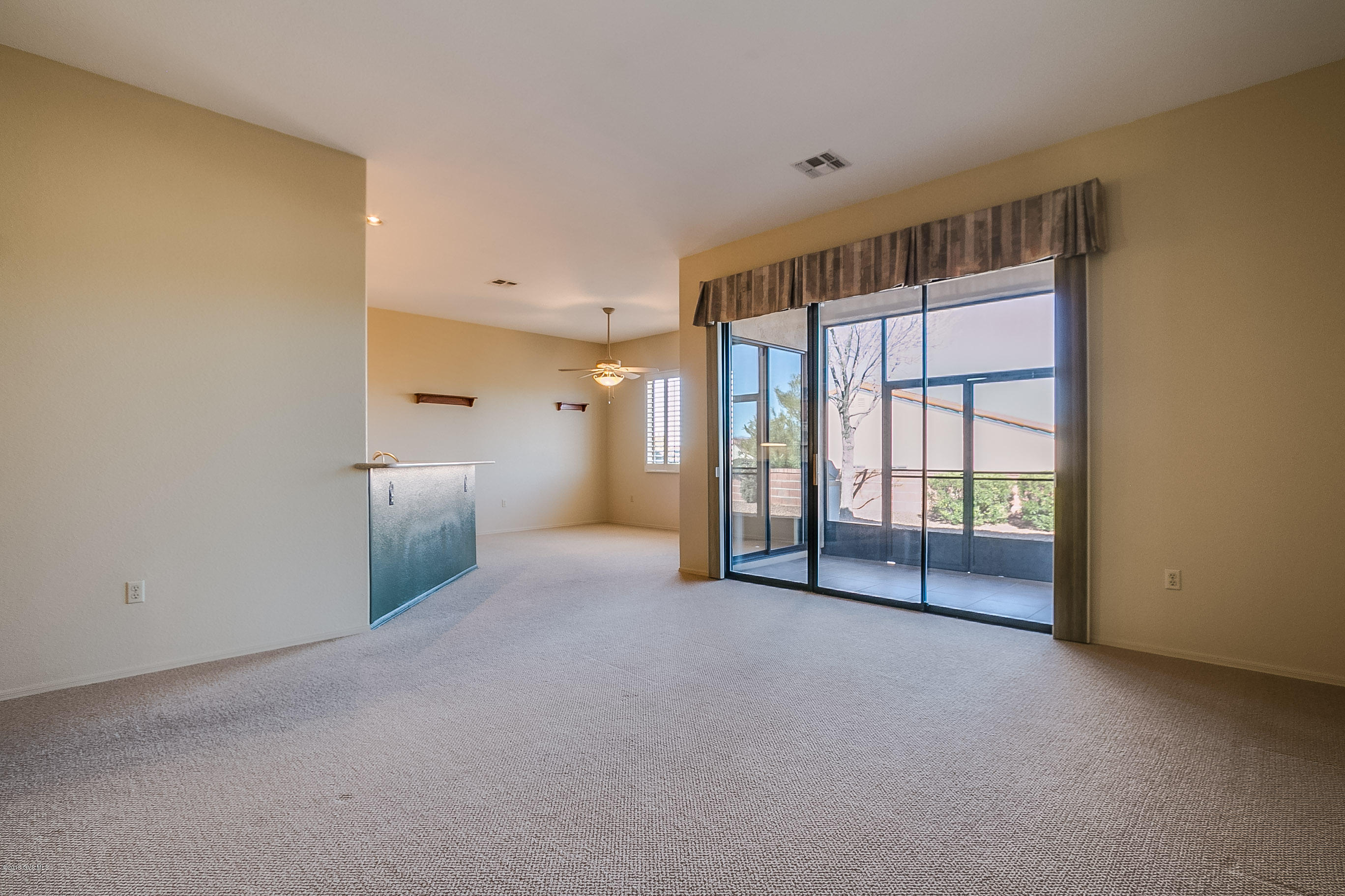 318 N Via Del Clavelito