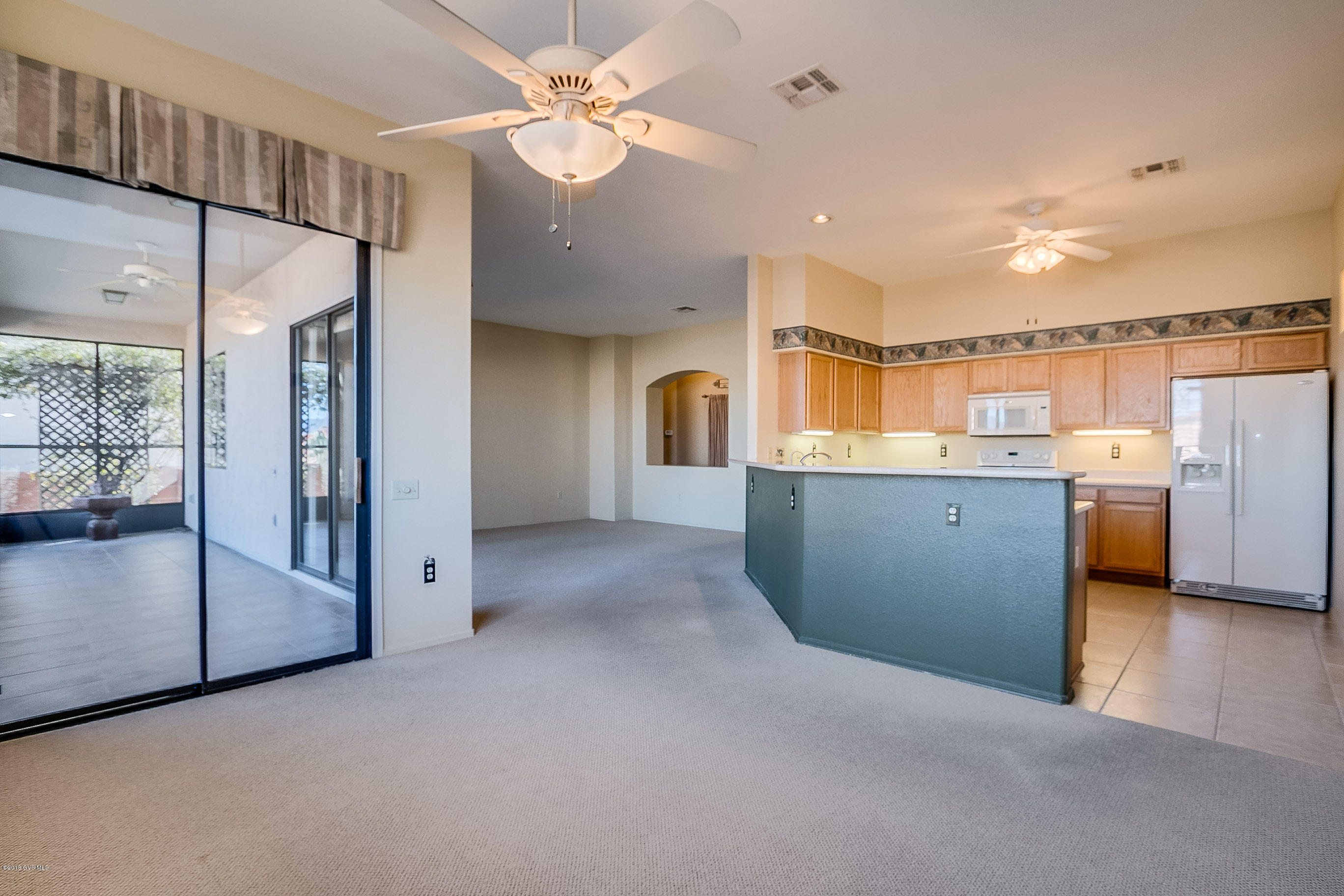 318 N Via Del Clavelito