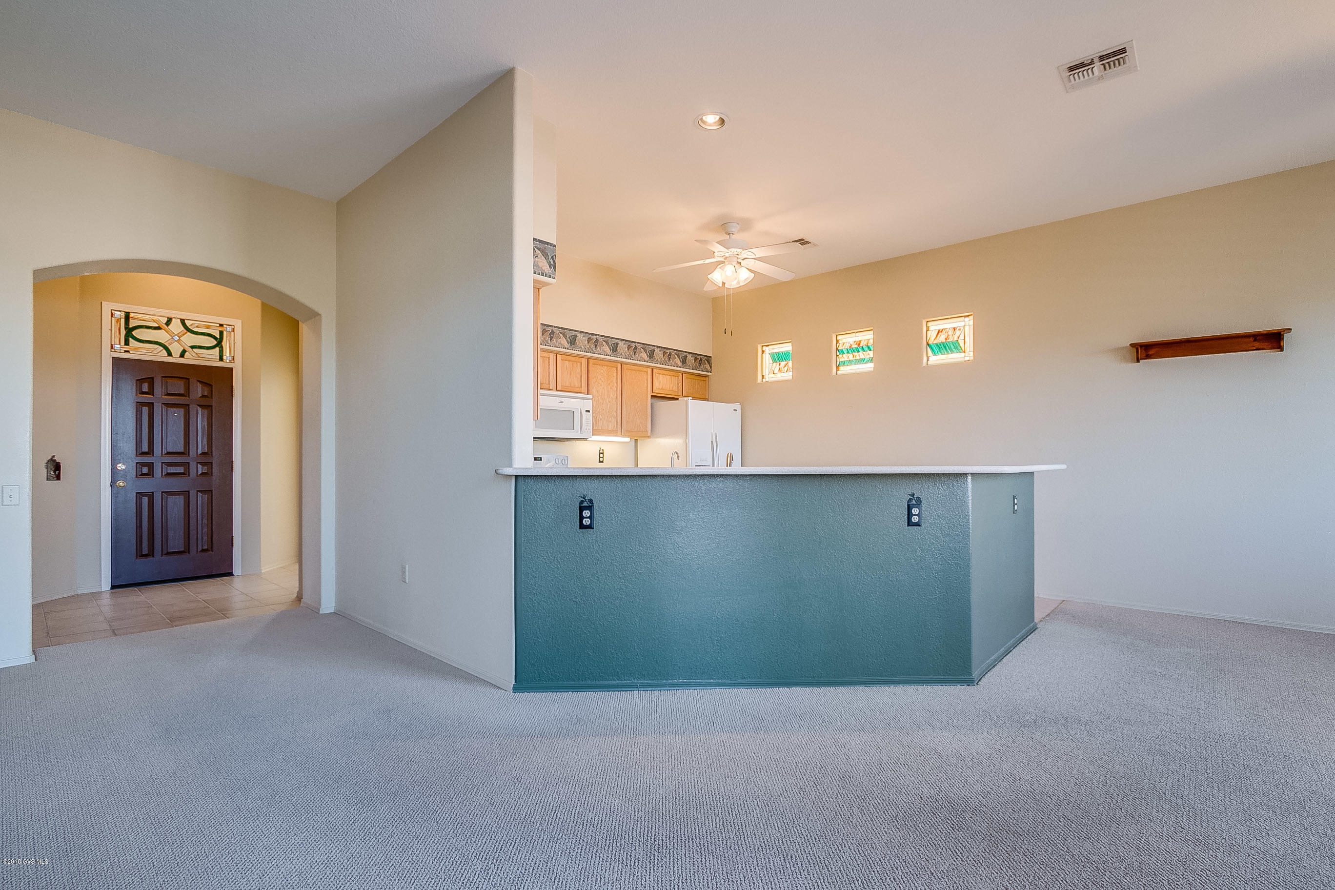 318 N Via Del Clavelito