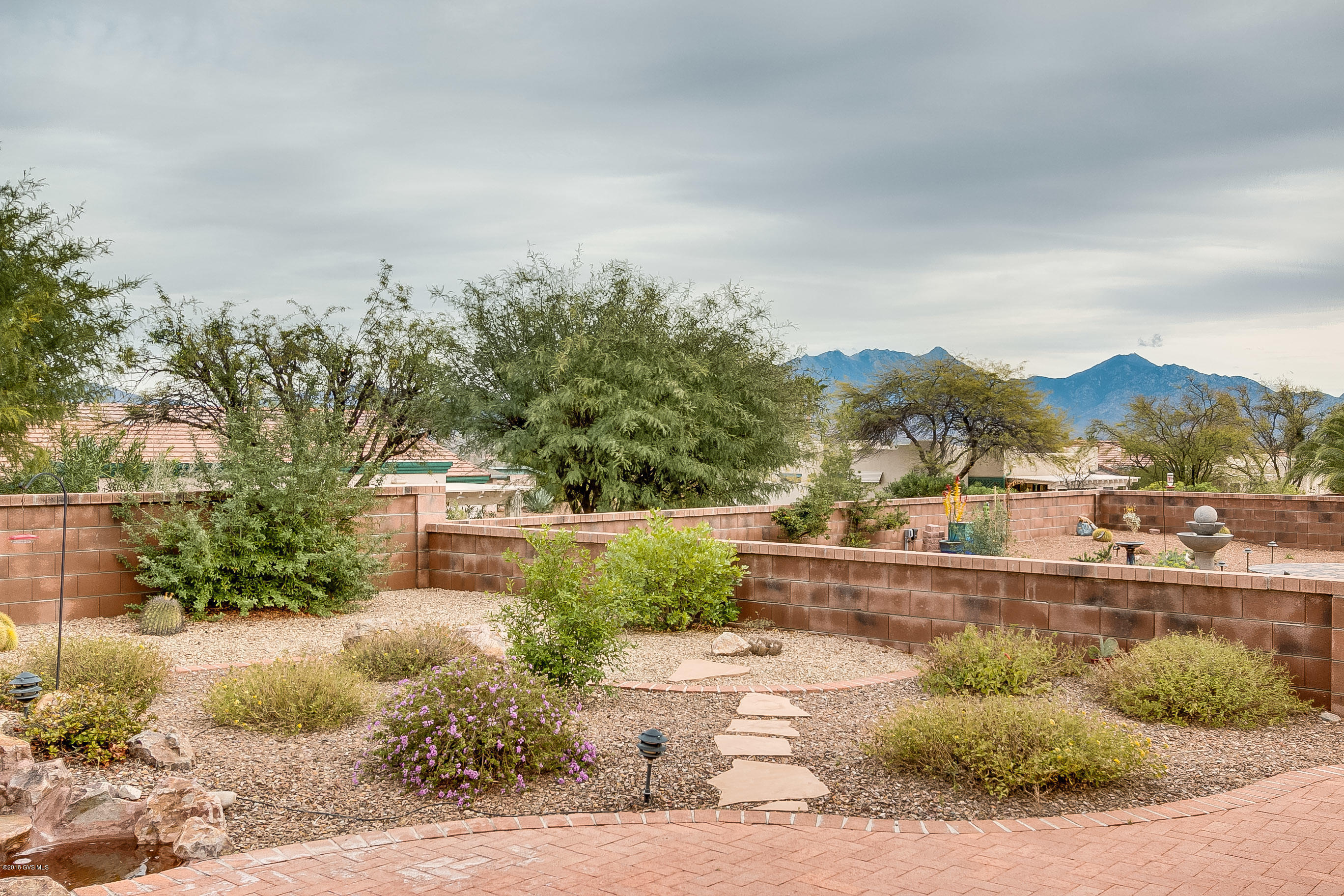 82 N Va Del Clavelito