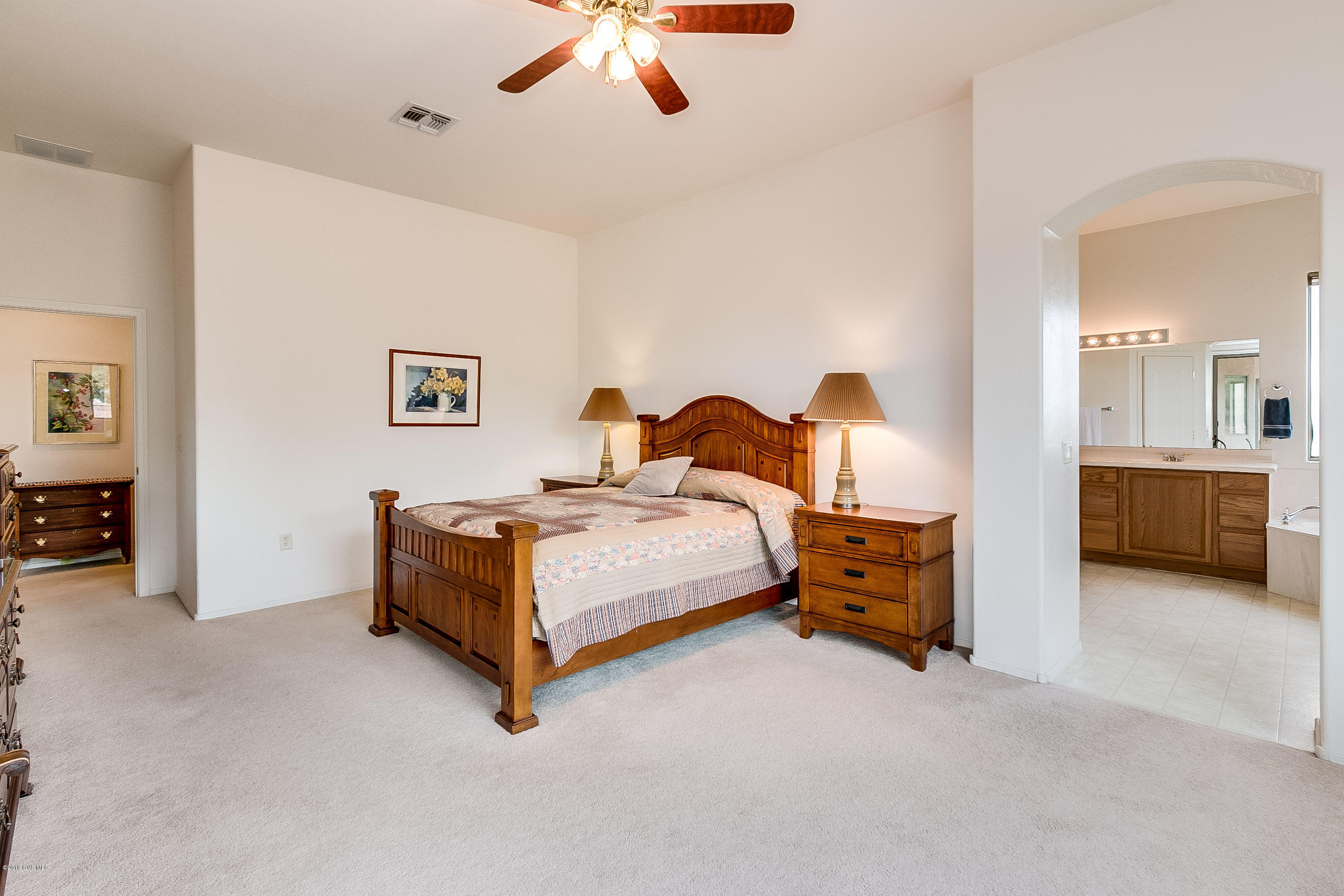 82 N Va Del Clavelito