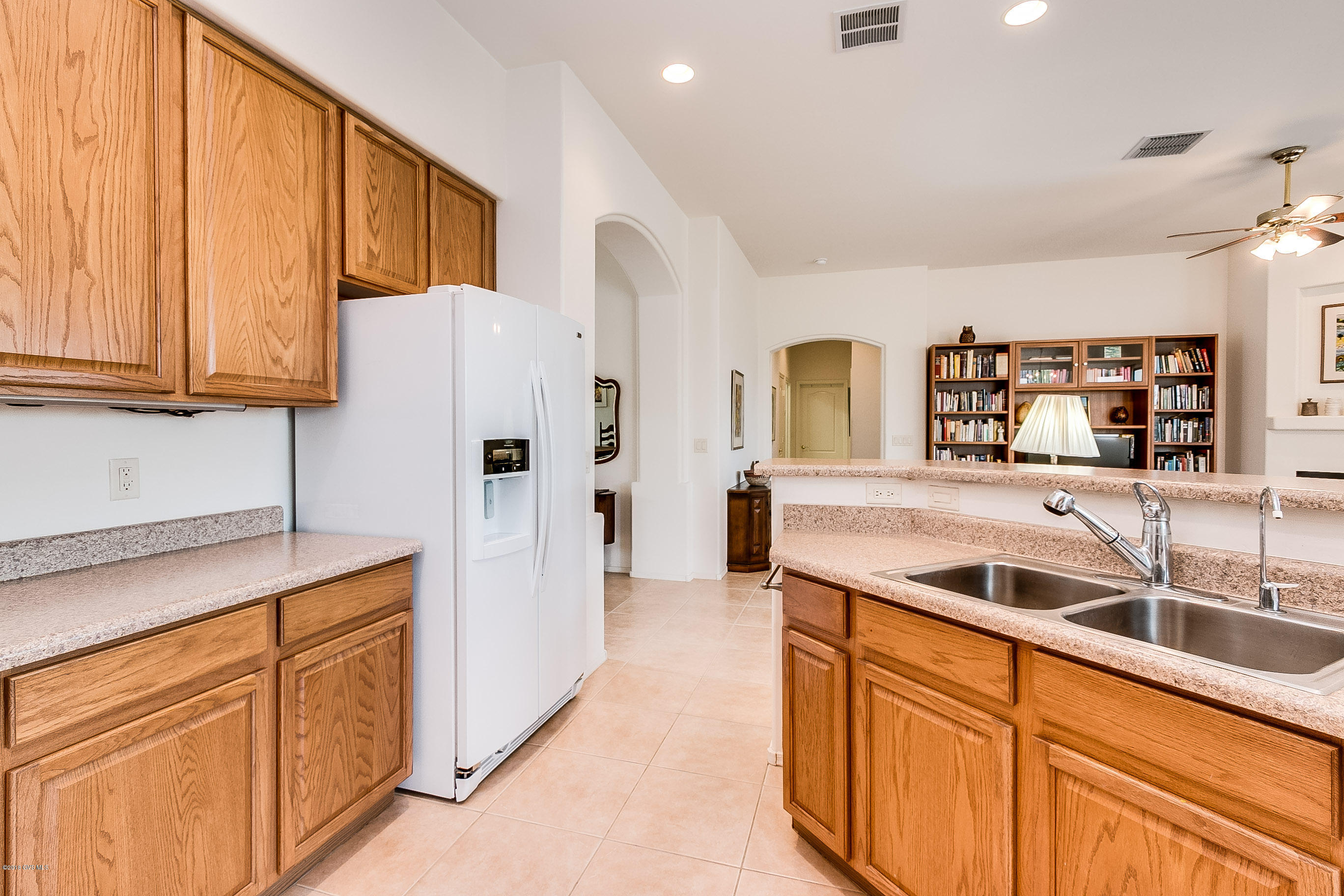 82 N Va Del Clavelito