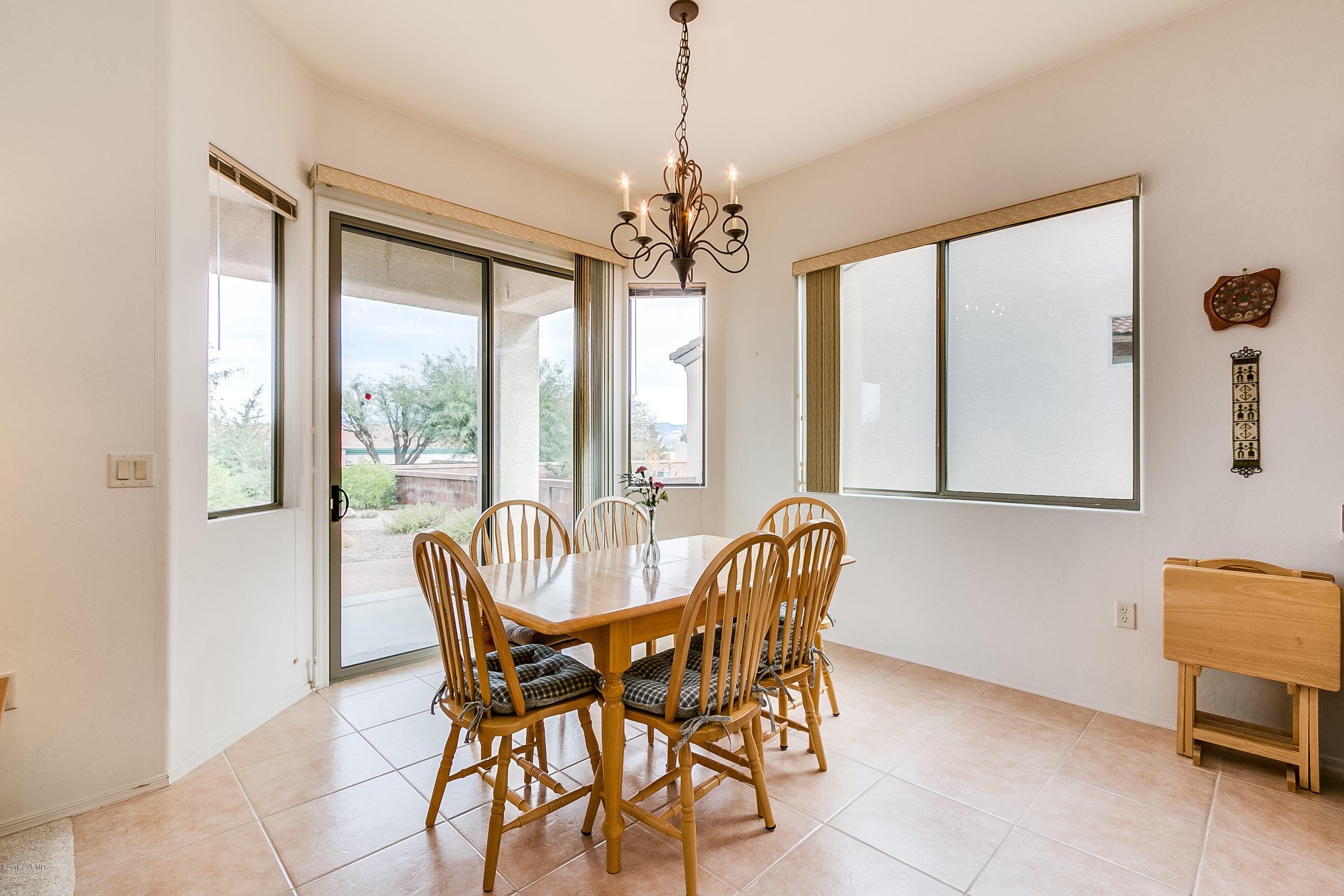 82 N Va Del Clavelito