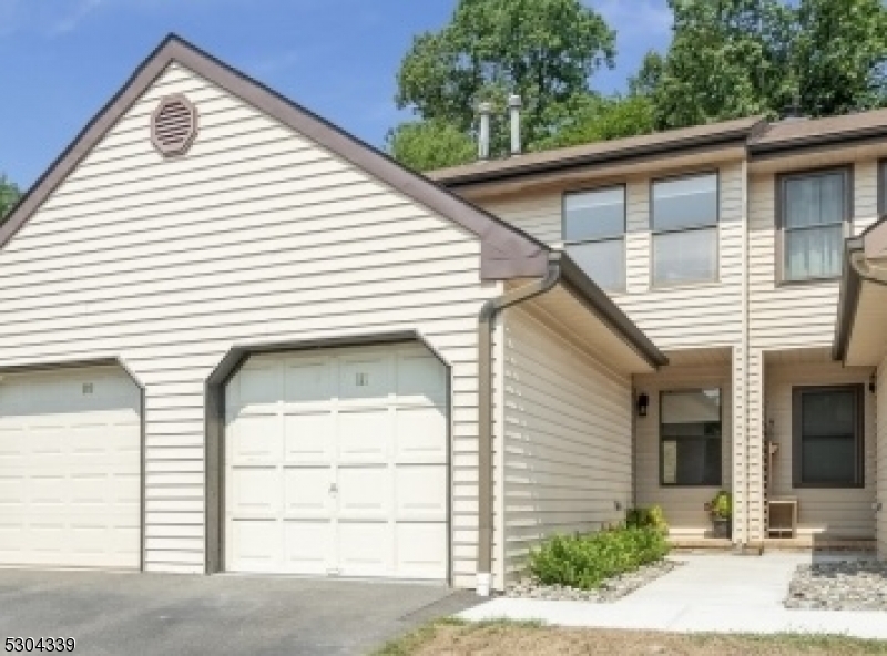 110 Sequoia Ct