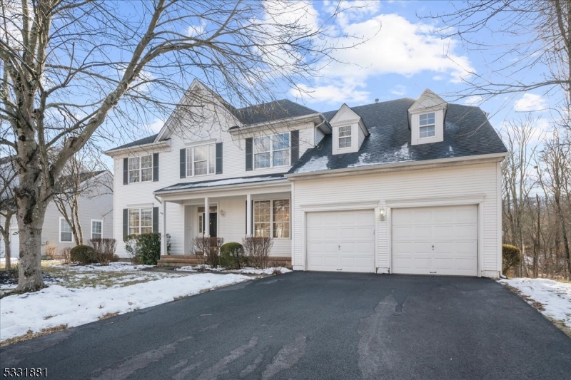 6 Millstone Ln