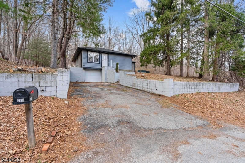 620 Hemlock Rd