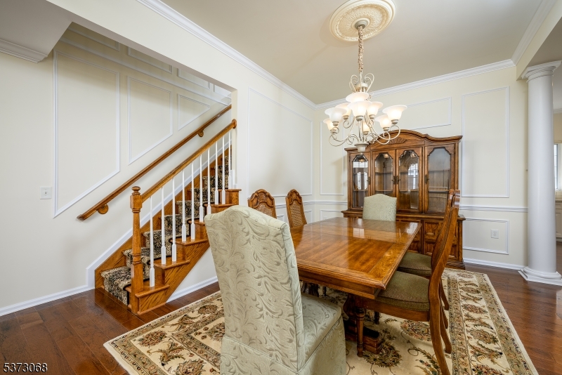 38 Strathmere St