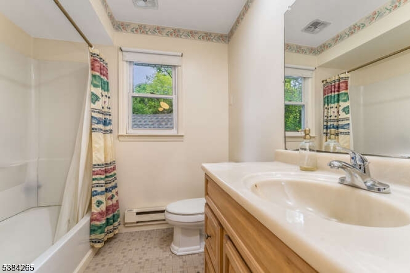 120 Peapack Rd