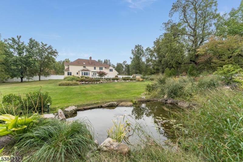 25 Chalfonte Dr