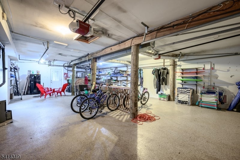 46 W 80th St