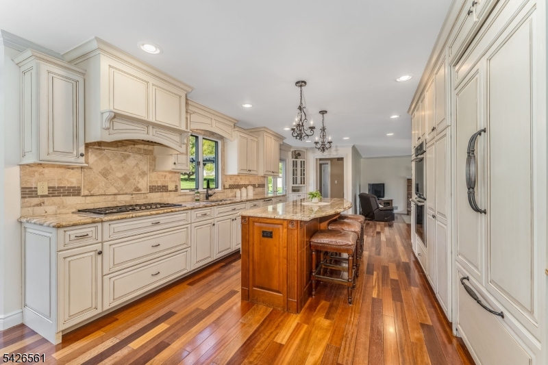 34 Molasses Hill Rd