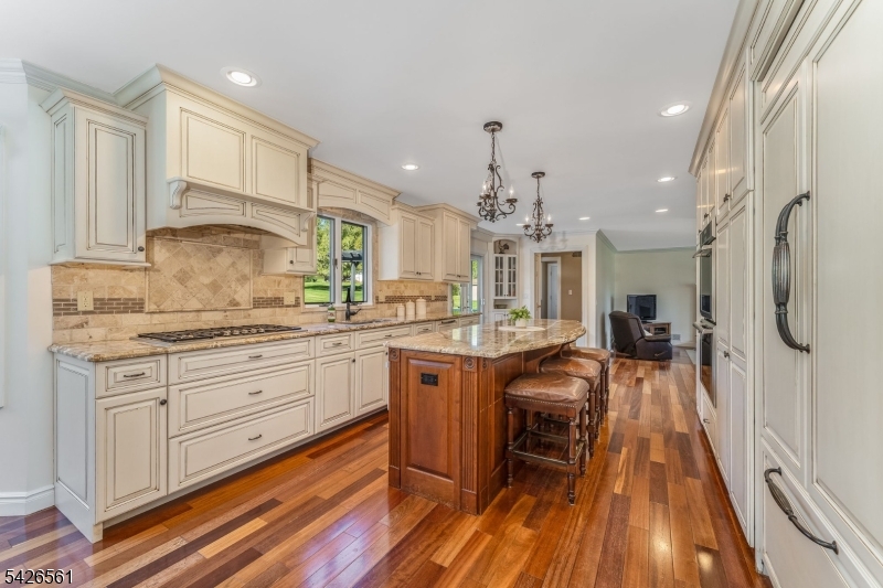 34 Molasses Hill Rd