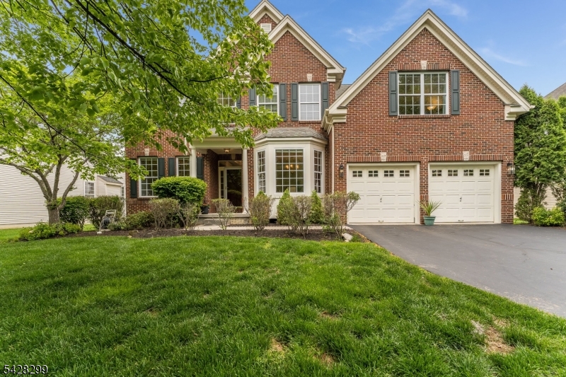 87 Crestview Dr