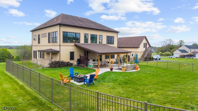 313 Ridge Rd