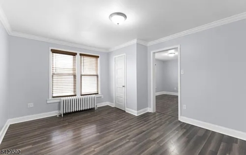 31 Glen Ave
