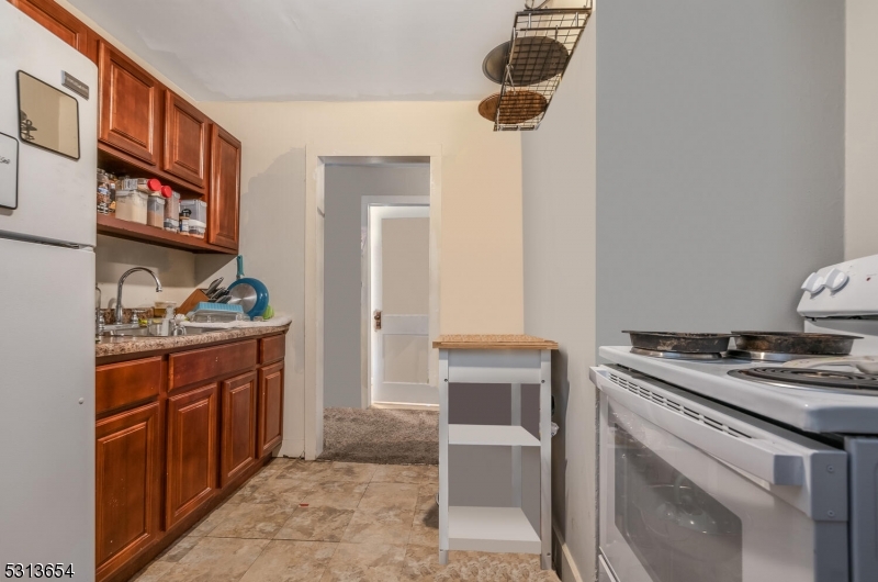 66 Carpenter St 2