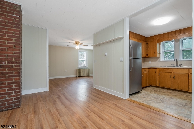 66 Carpenter St 2