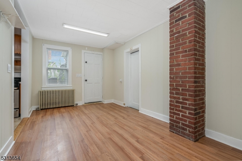 66 Carpenter St 2