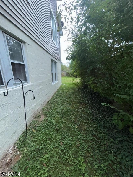 66 Carpenter St 2