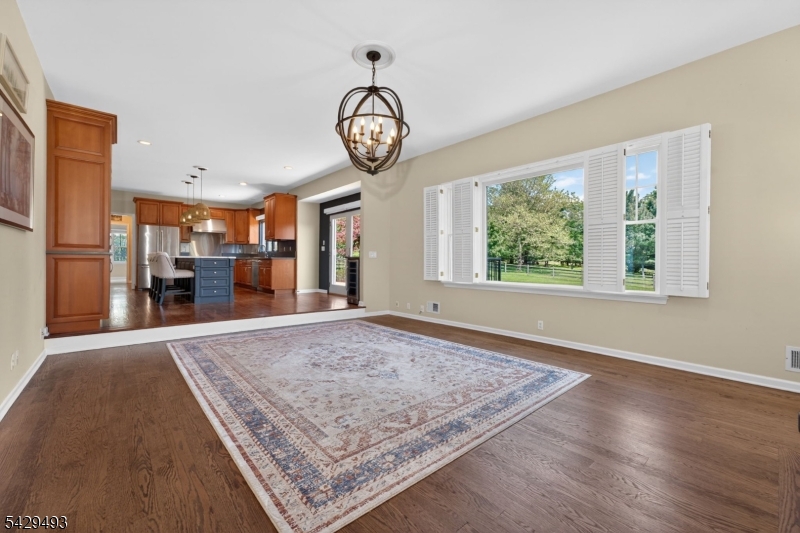 38 Grove Farm Rd