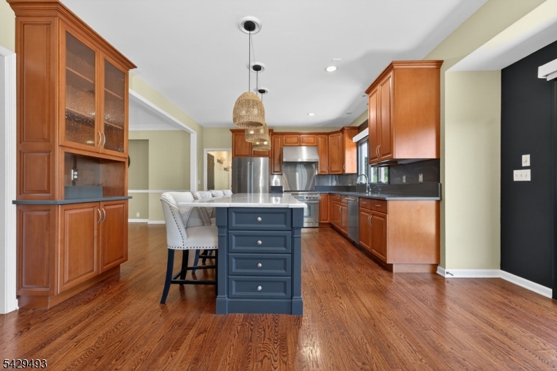 38 Grove Farm Rd