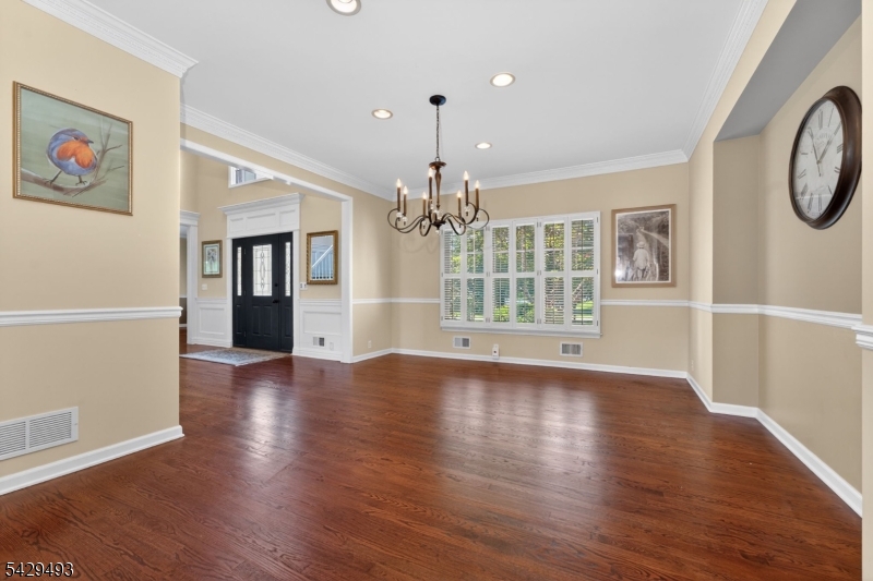 38 Grove Farm Rd