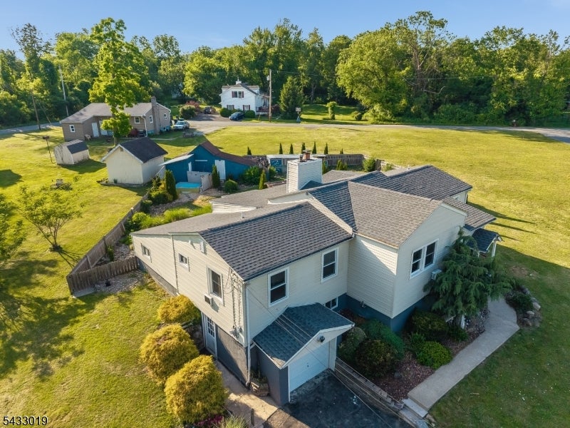 19 Columbus Cir