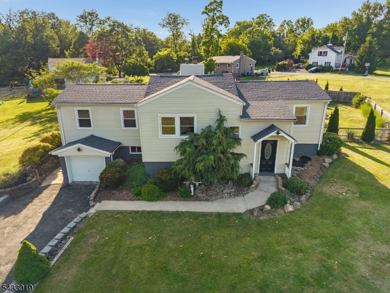 19 Columbus Cir