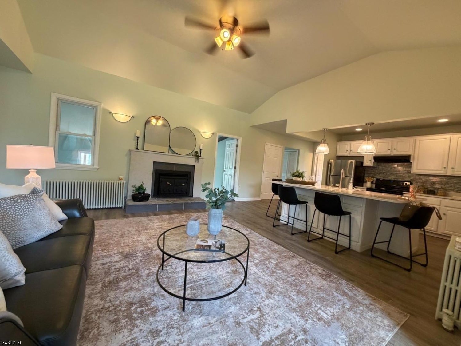 19 Columbus Cir