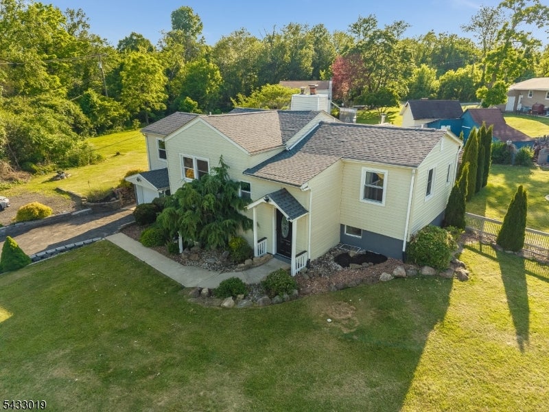 19 Columbus Cir