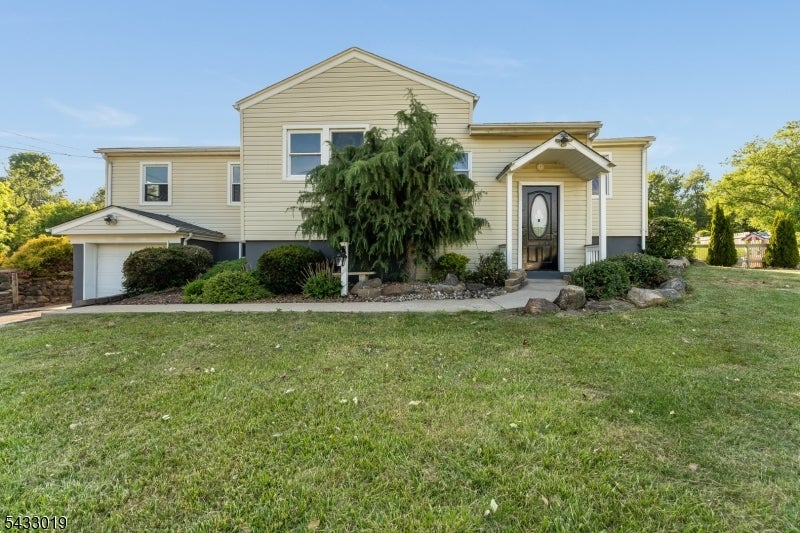 19 Columbus Cir