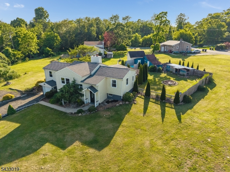 19 Columbus Cir