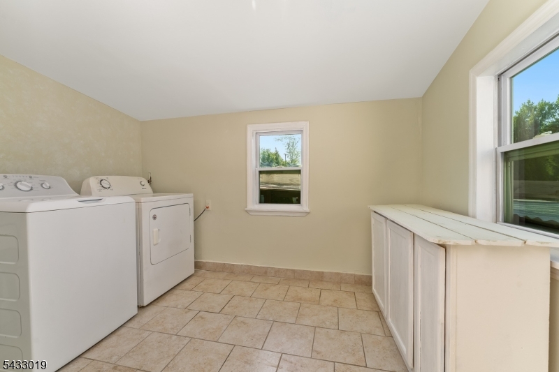 19 Columbus Cir