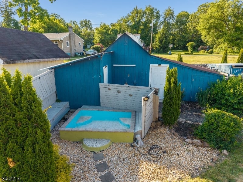 19 Columbus Cir