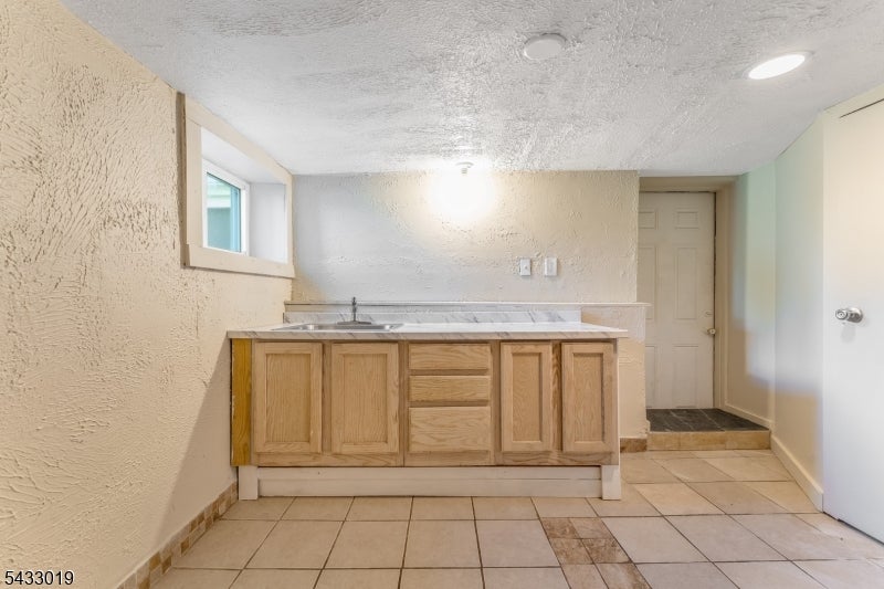 19 Columbus Cir