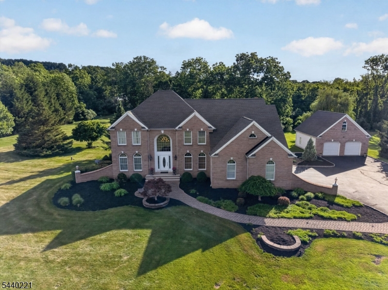 9 Stone Barn Rd