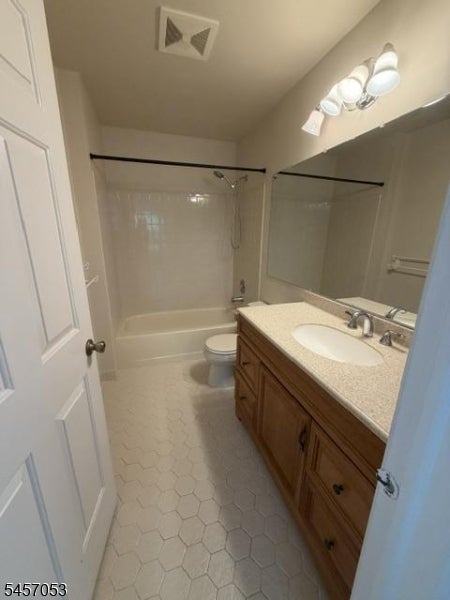 33 Baldwin Ct