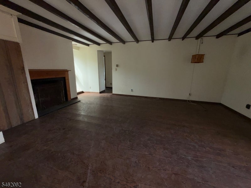 17 Musconetcong River Rd