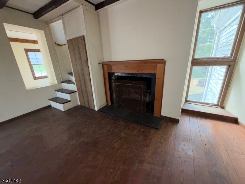 17 Musconetcong River Rd