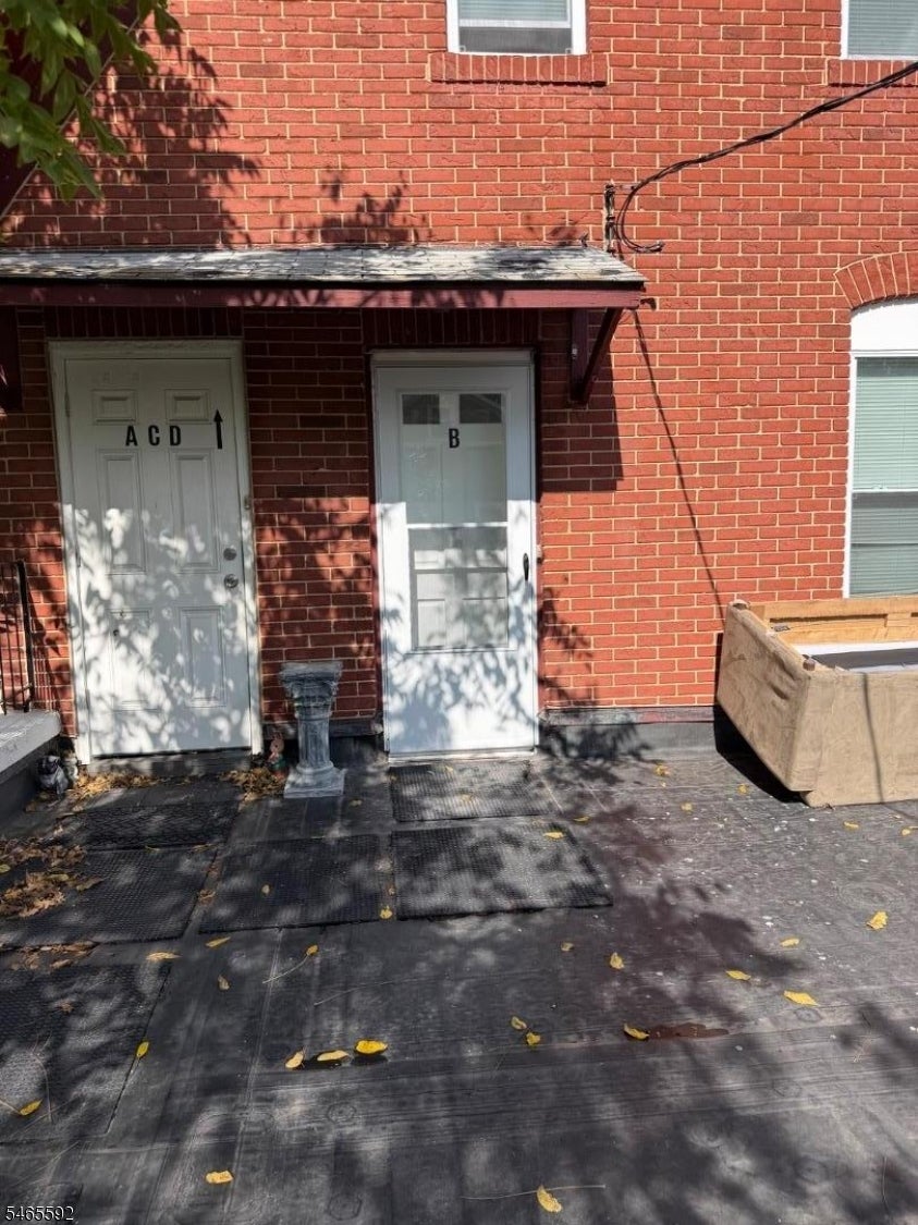 46 Bridge St B