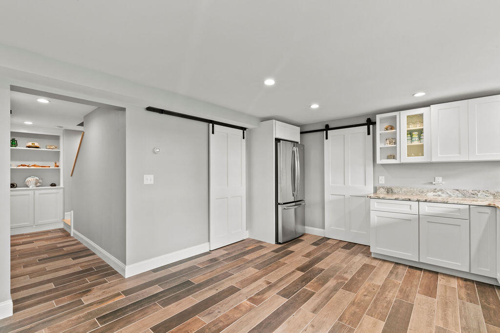 72 Dillingham Avenue