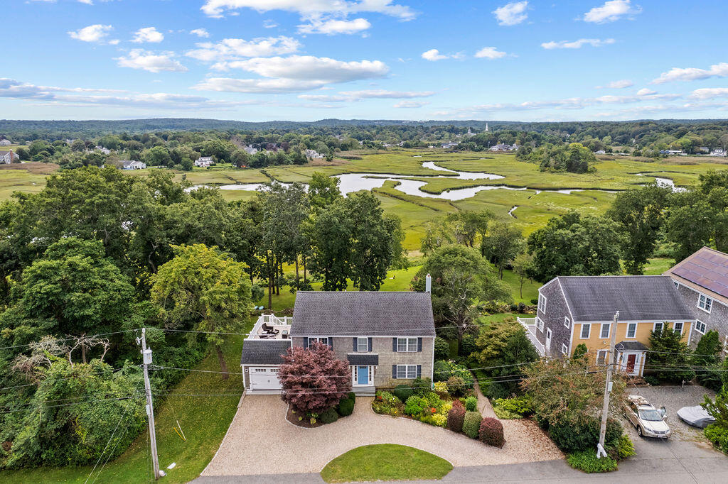 72 Dillingham Avenue