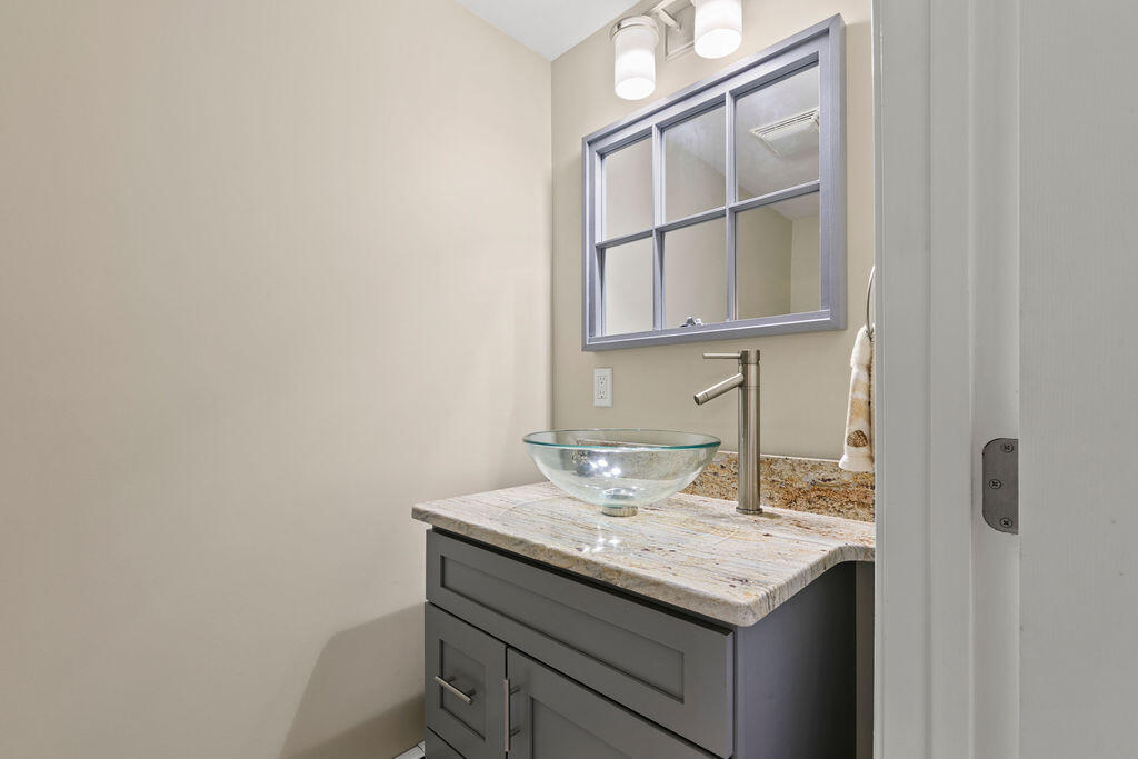 72 Dillingham Avenue